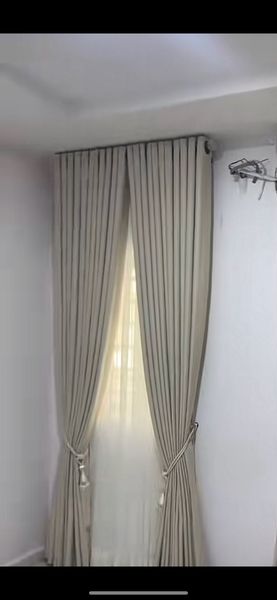 Curtain