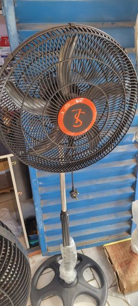 Solitec standing fan