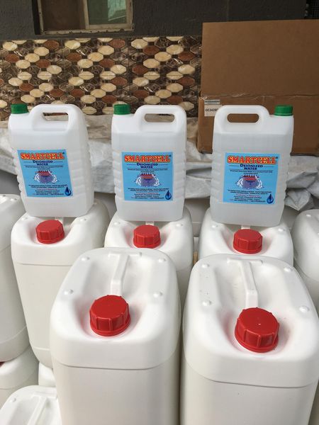 DEIONIZED WATER _ 25 LITERS.