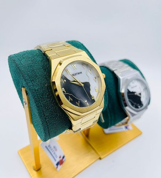 Unisex wristwatch
