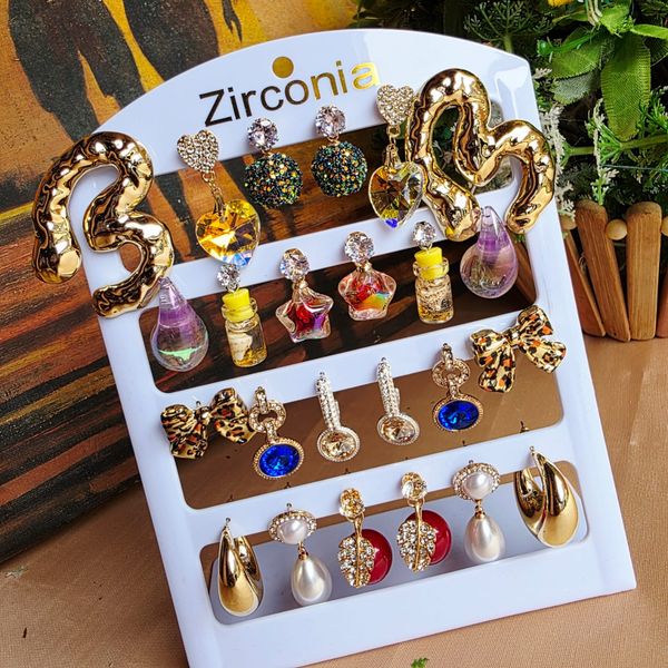 Zirconia earrings