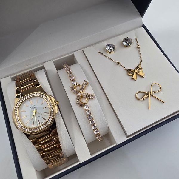 Female jewelry sets