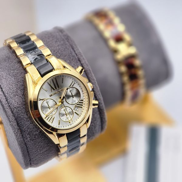 Female wristwatch