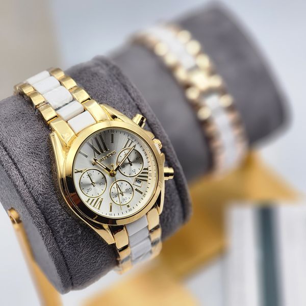 Female wristwatch