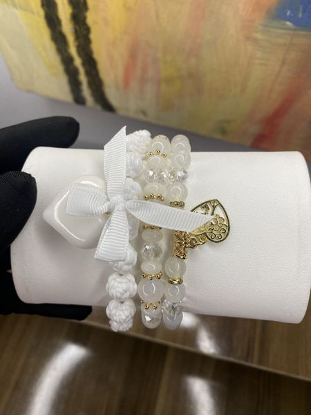 Unisex bead bracelet