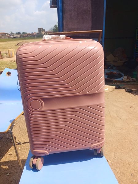 Medium size Travelling bag