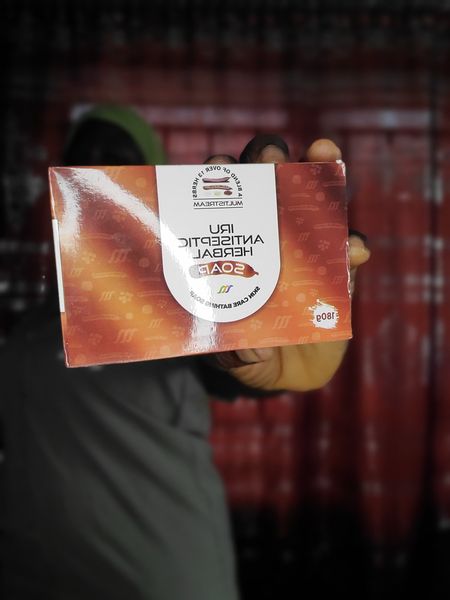 IRU Antiseptic Herbal Soap